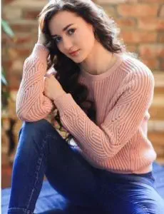 Elite escort service in Tehri Garhwal for home and hotel visits